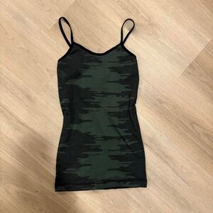 Unbranded Women's Dark Green Camo Fitted Tank Top Tight Flattering Cami Long